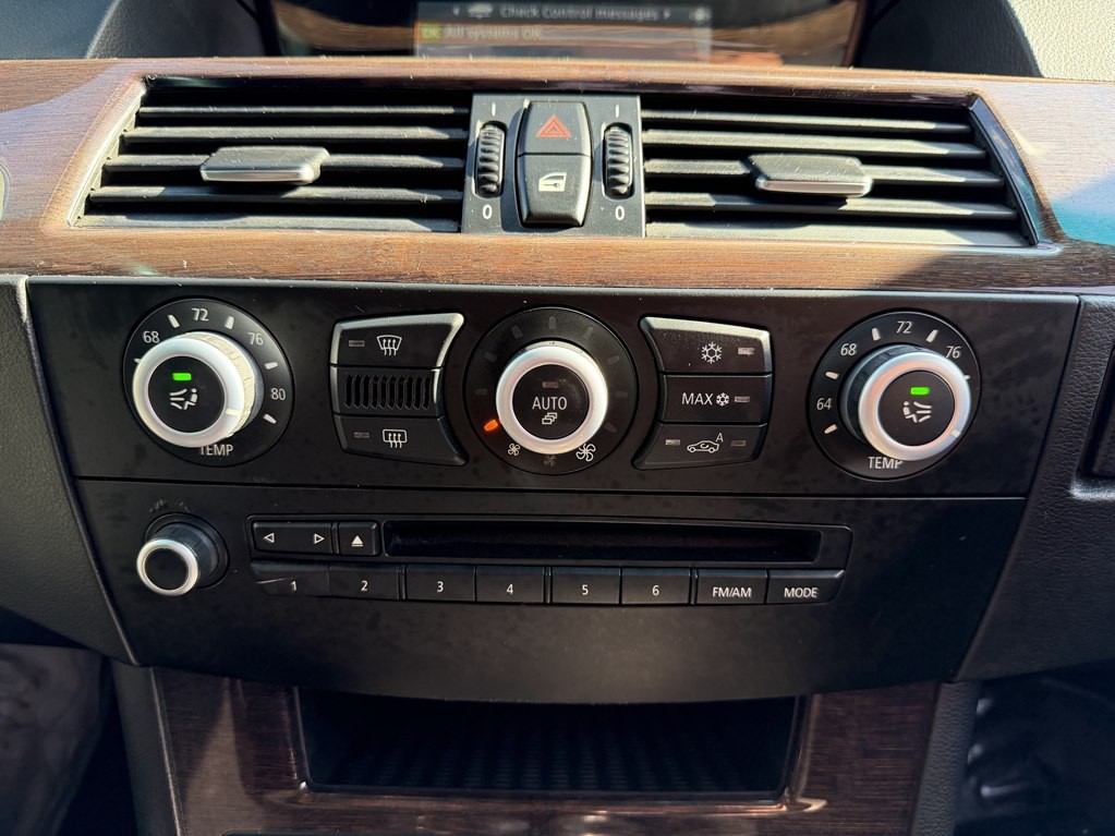 2008 BMW 5 Series Image 25