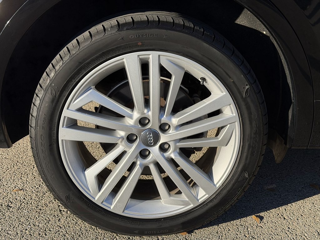 2018 Audi Q5 Image 10