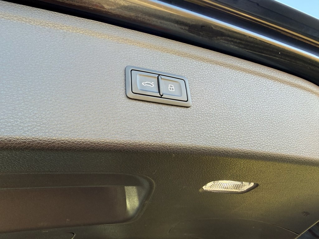 2018 Audi Q5 Image 43