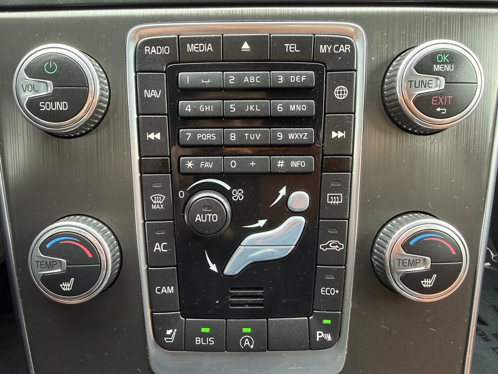 2015 Volvo S60 Image 19