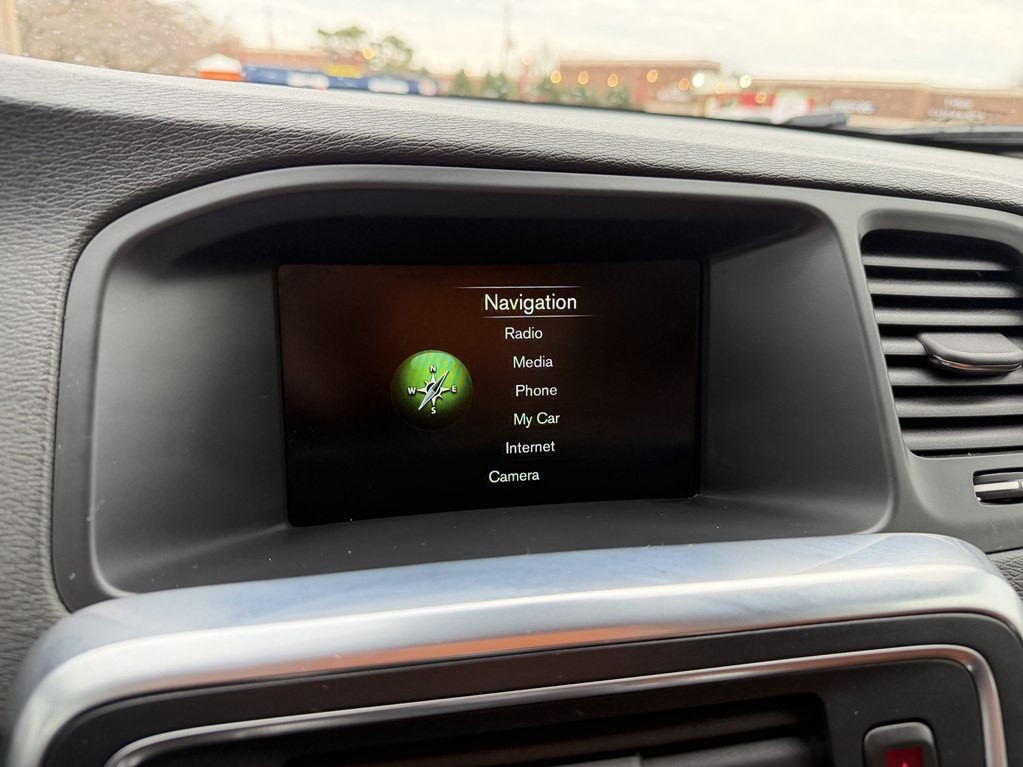 2015 Volvo S60 Image 21