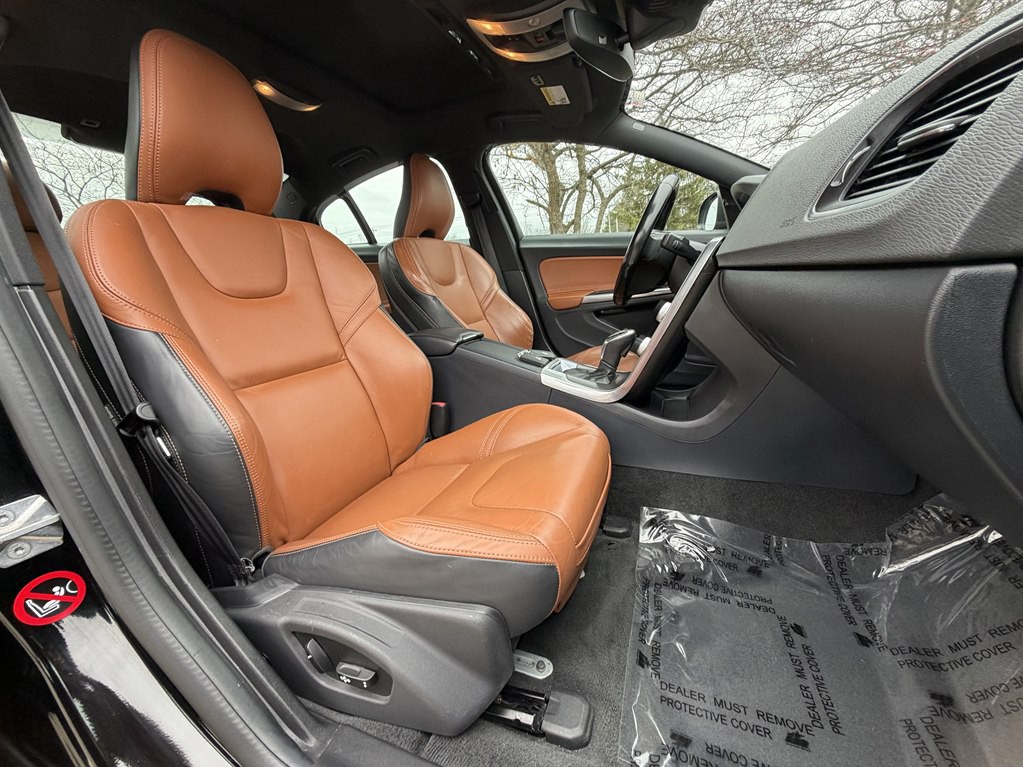 2015 Volvo S60 Image 35