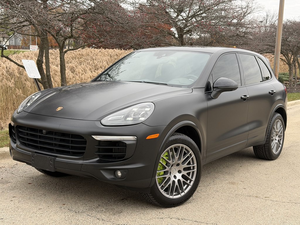 2018 Porsche Cayenne Image 1