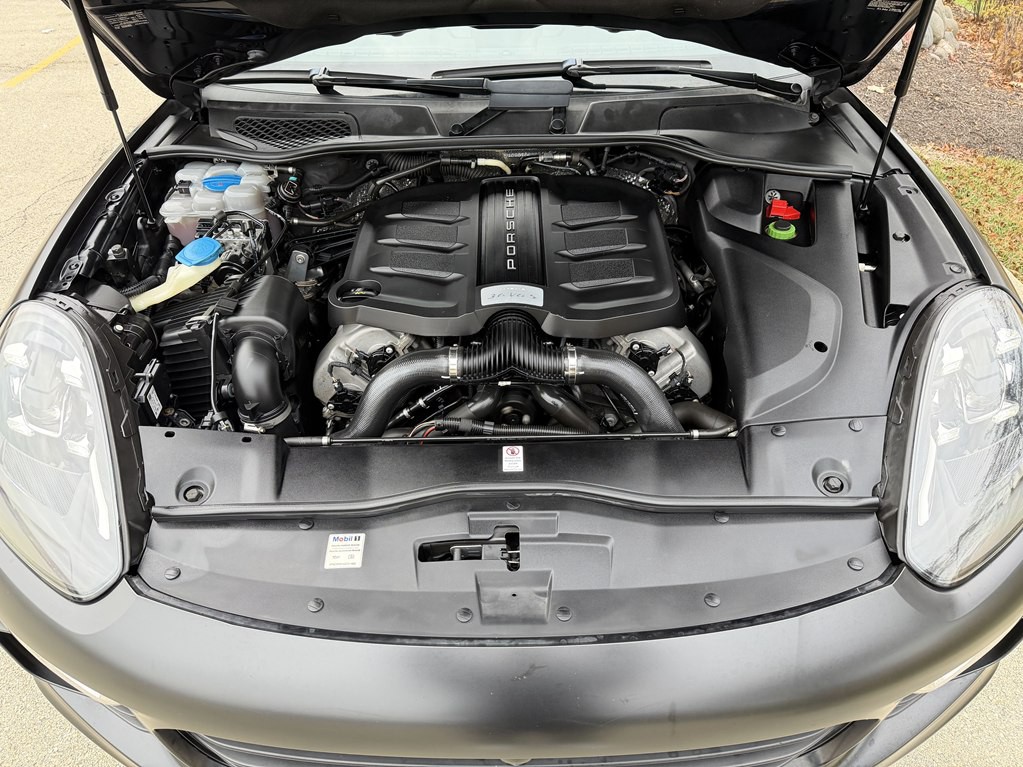 2018 Porsche Cayenne Image 16