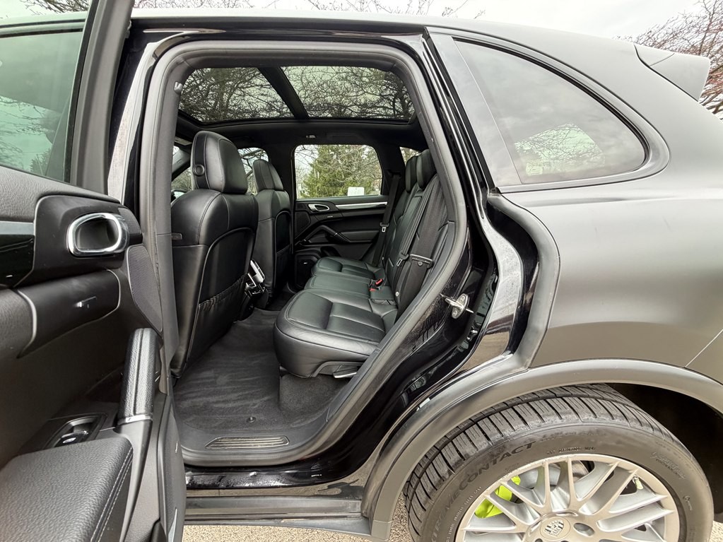 2018 Porsche Cayenne Image 33