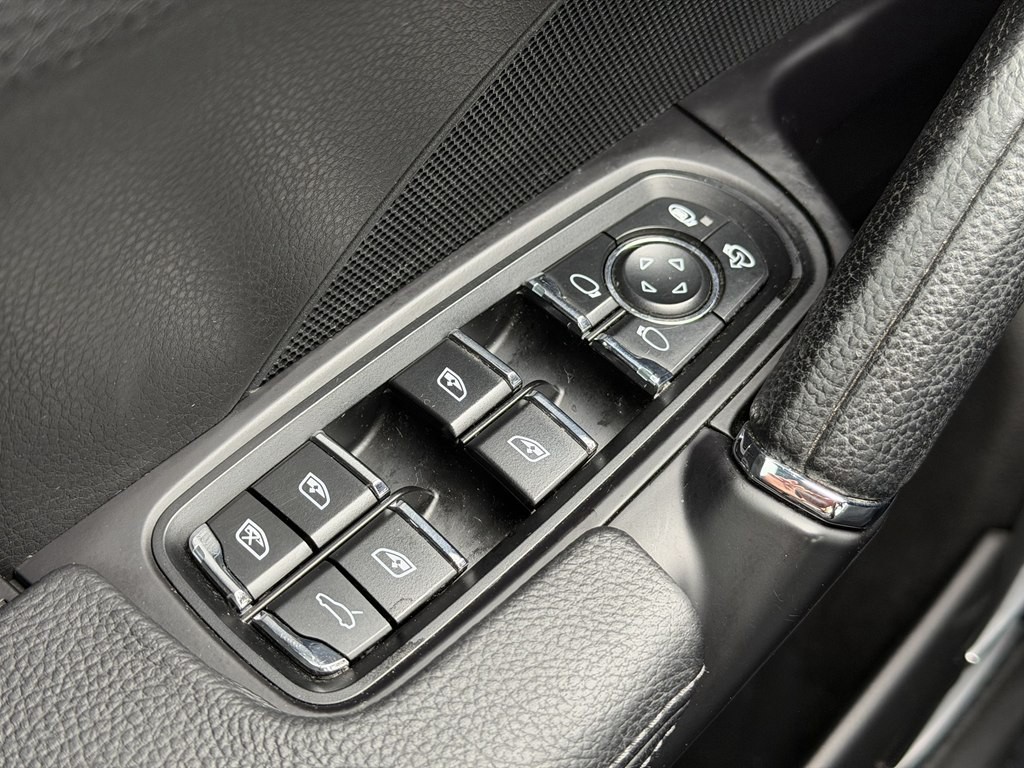 2018 Porsche Cayenne Image 46