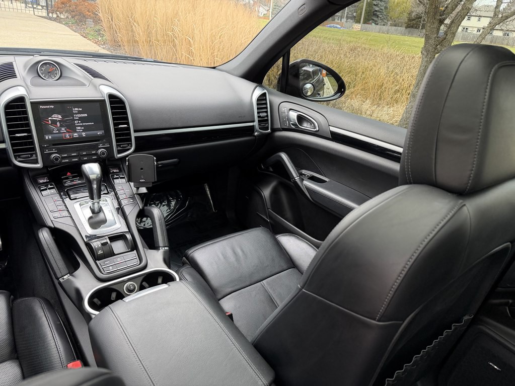 2018 Porsche Cayenne Image 55