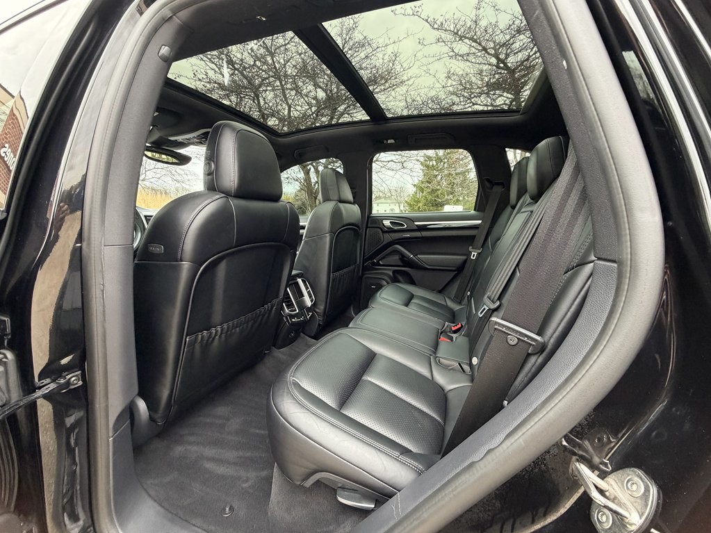 2018 Porsche Cayenne Image 57
