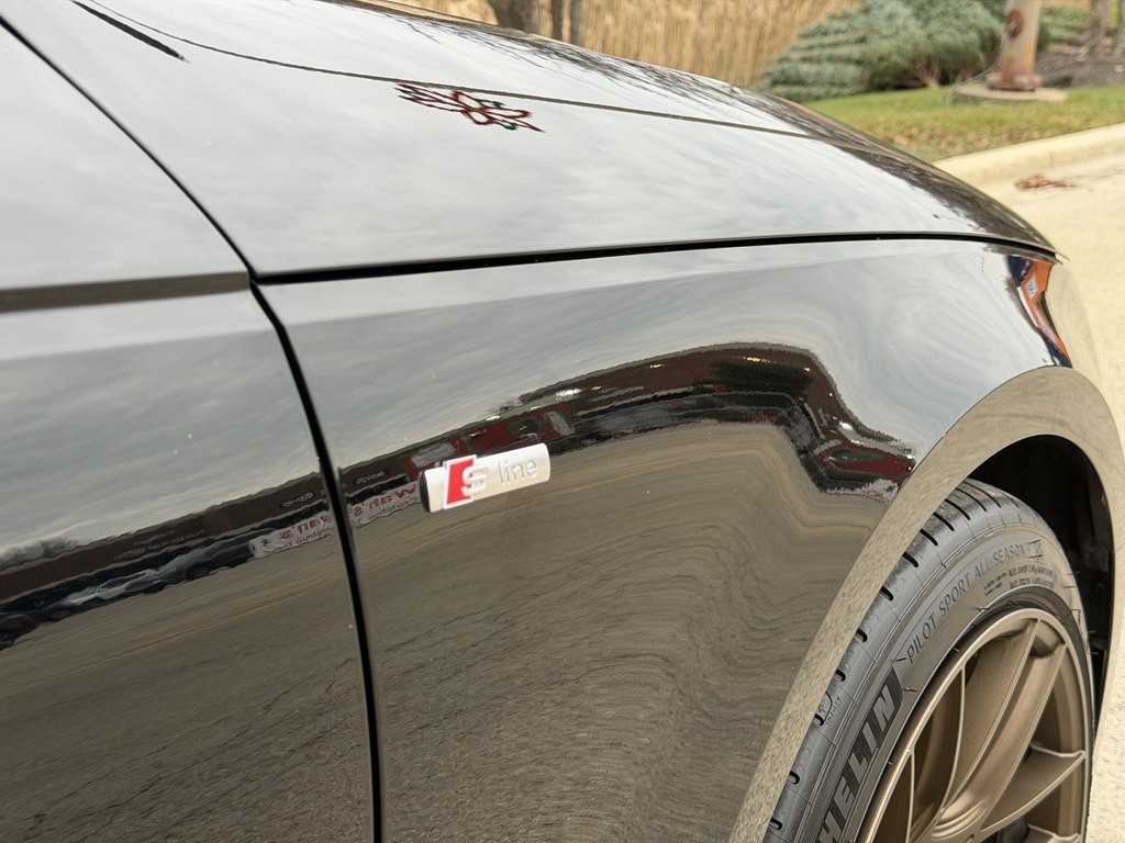 2017 Audi A4 Image 10