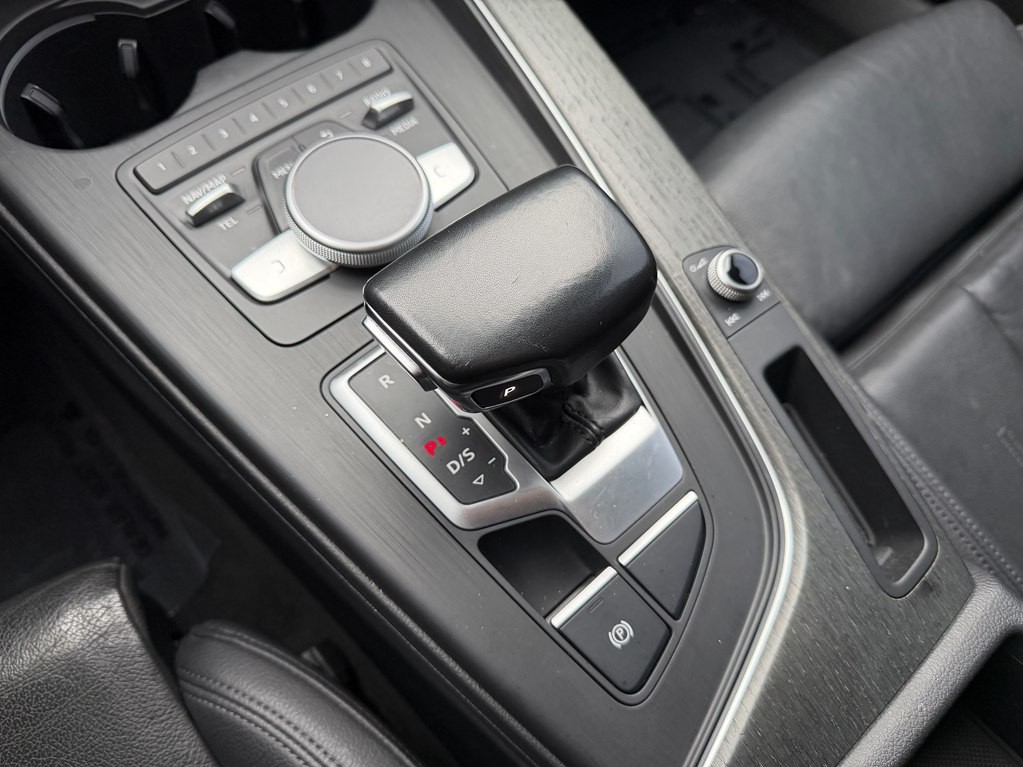 2017 Audi A4 Image 22