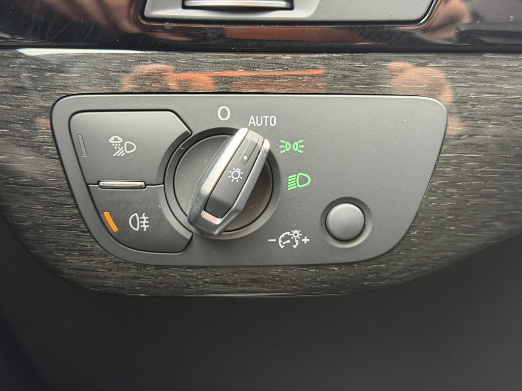 2019 Audi Q7 Image 28