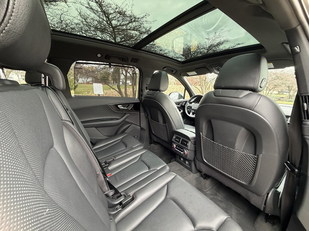 2019 Audi Q7 Image 38