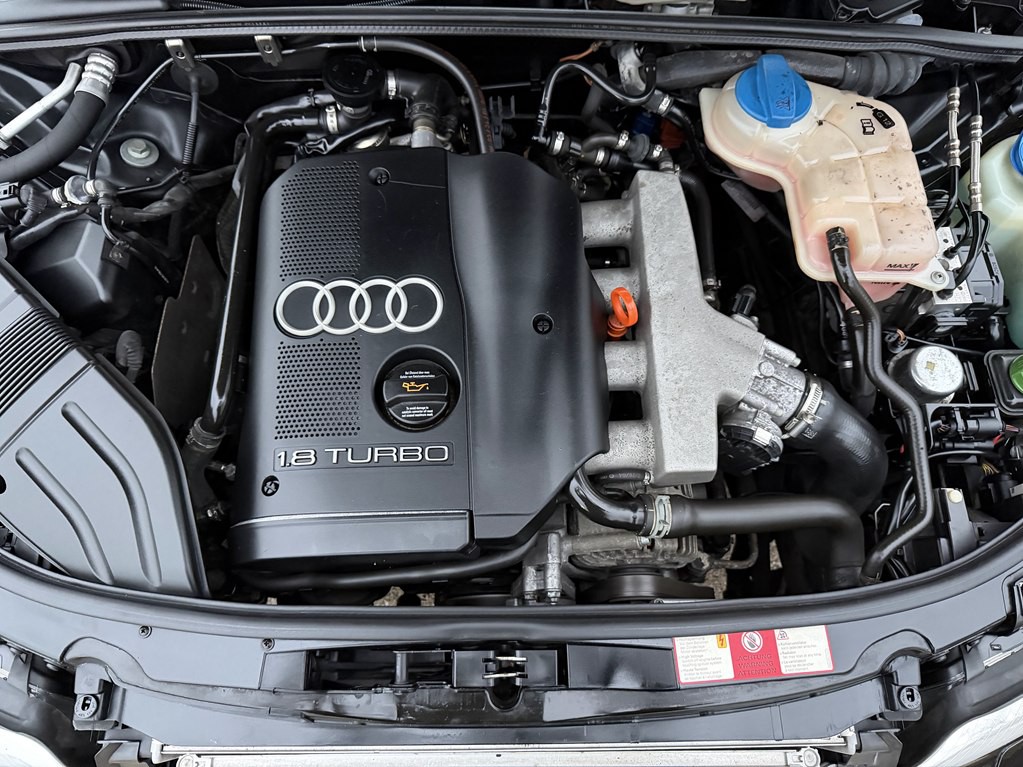 2005 Audi A4 Image 12