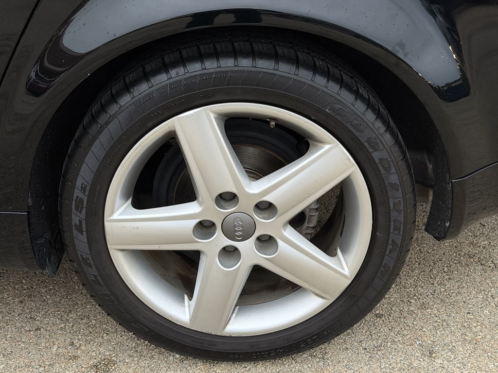2005 Audi A4 Image 16