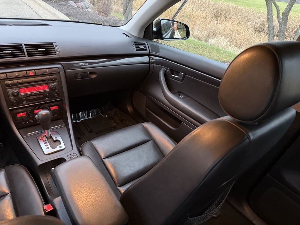 2005 Audi A4 Image 26