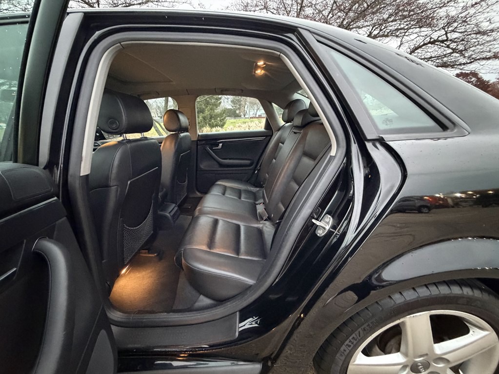 2005 Audi A4 Image 28