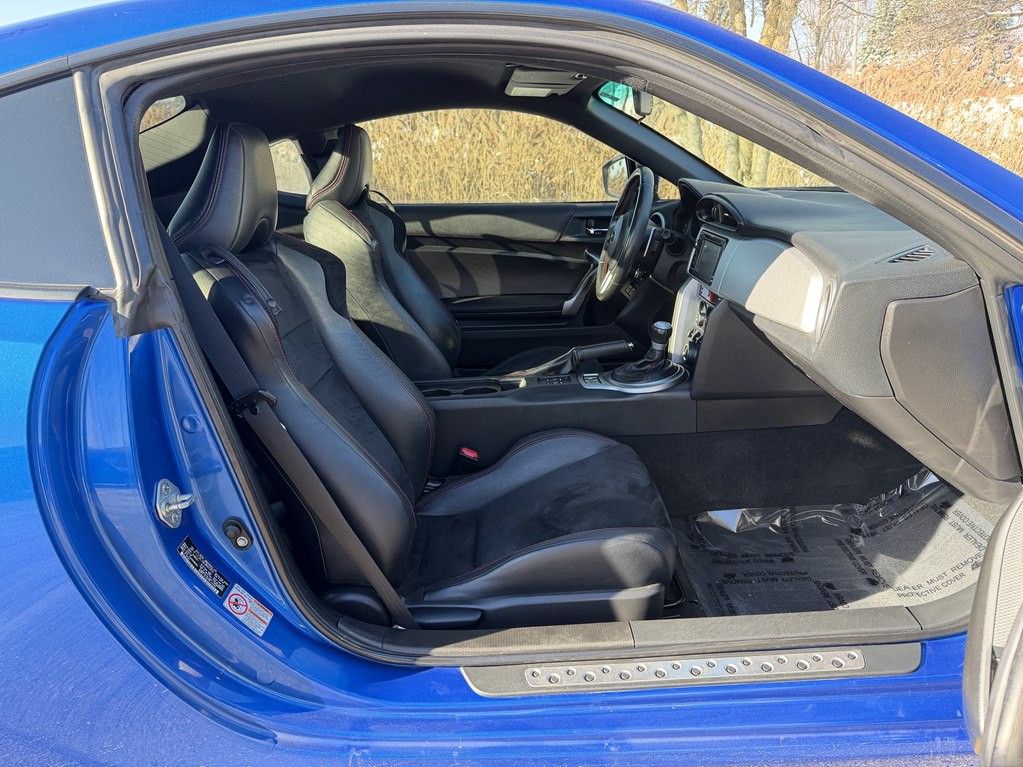 2014 Subaru BRZ Image 24