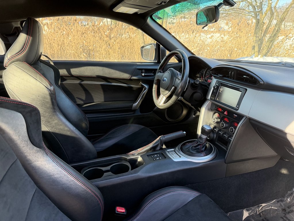2014 Subaru BRZ Image 29