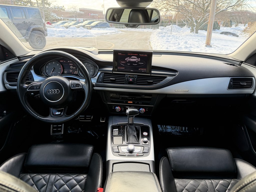 2013 Audi S7 Image 21