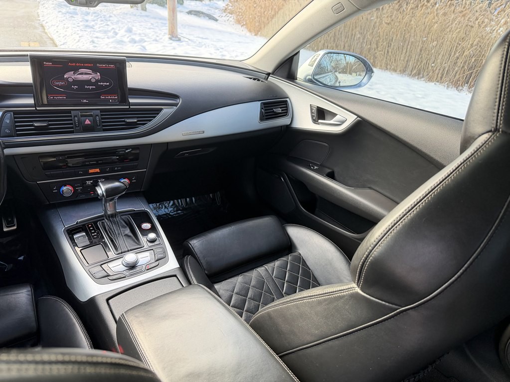 2013 Audi S7 Image 34