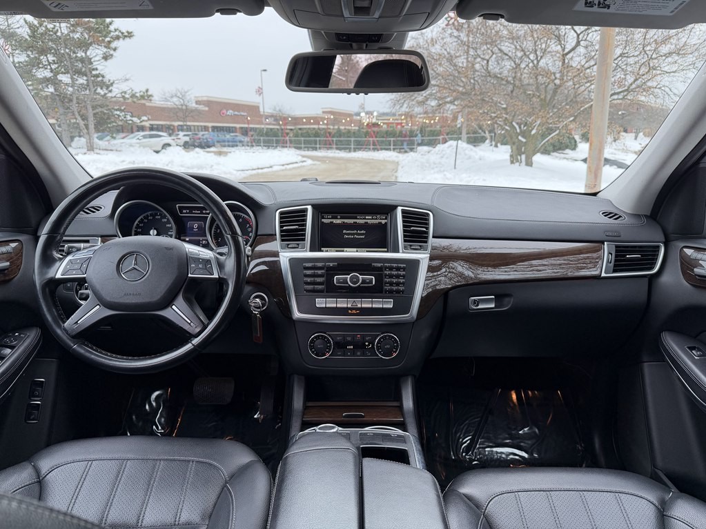 2013 Mercedes-Benz GL-Class Image 25