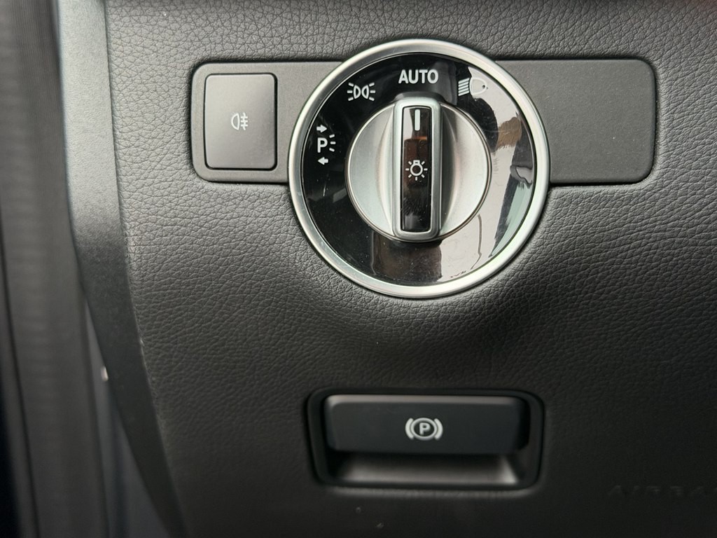 2013 Mercedes-Benz GL-Class Image 36