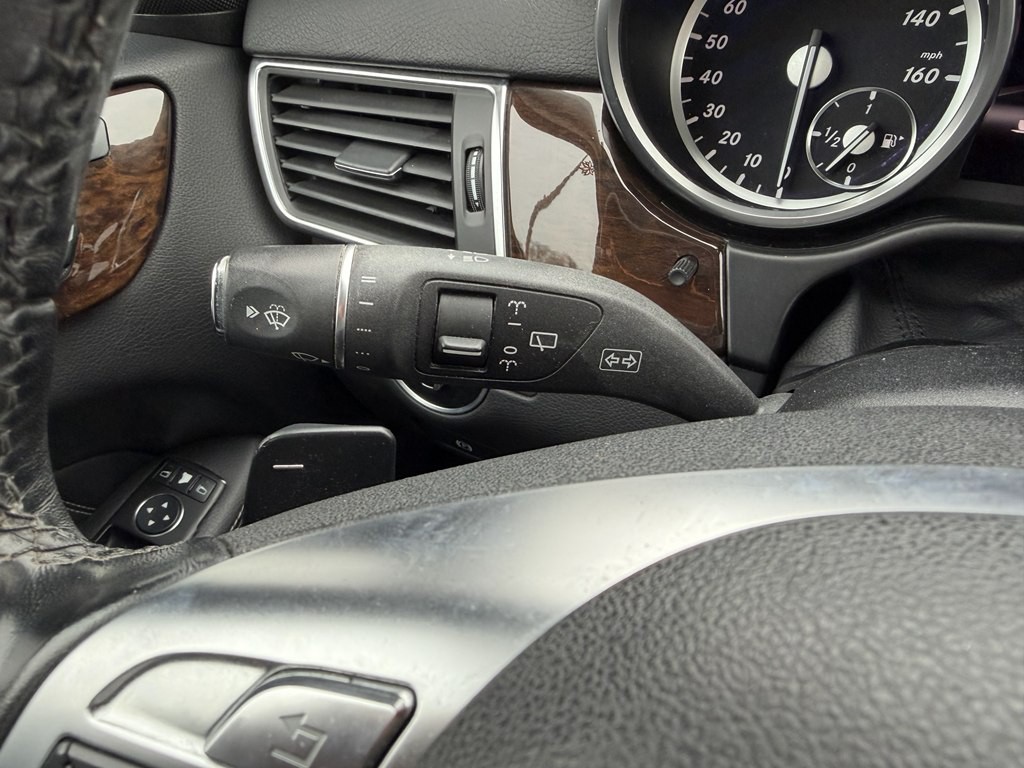 2013 Mercedes-Benz GL-Class Image 43