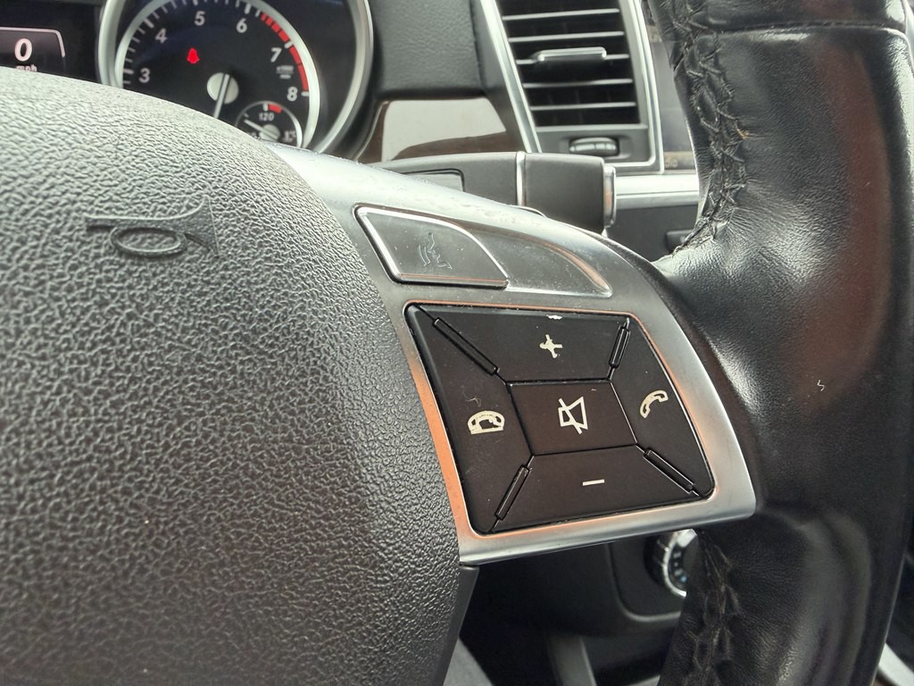 2013 Mercedes-Benz GL-Class Image 44