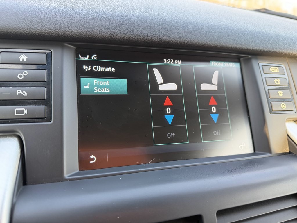 2016 Land Rover Discovery Sport Image 13