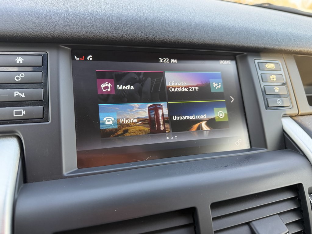 2016 Land Rover Discovery Sport Image 19