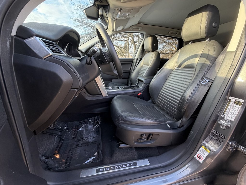 2016 Land Rover Discovery Sport Image 43