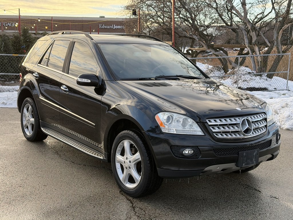 2008 Mercedes-Benz M-Class Image 3