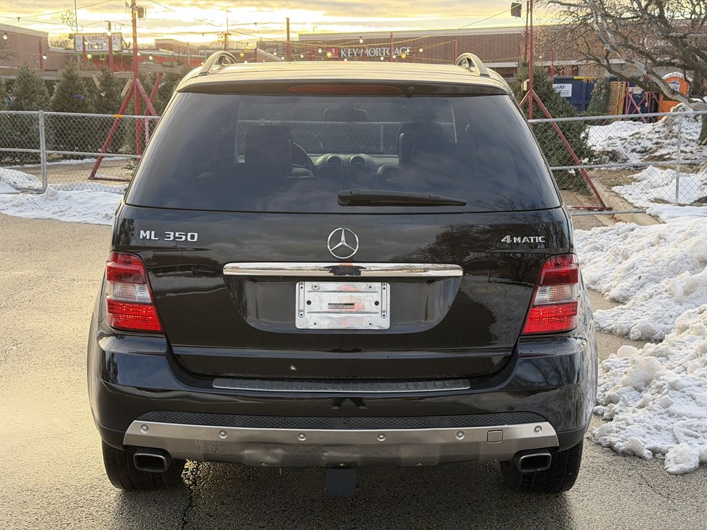 2008 Mercedes-Benz M-Class Image 8