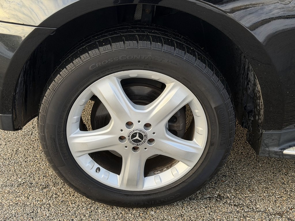 2008 Mercedes-Benz M-Class Image 13