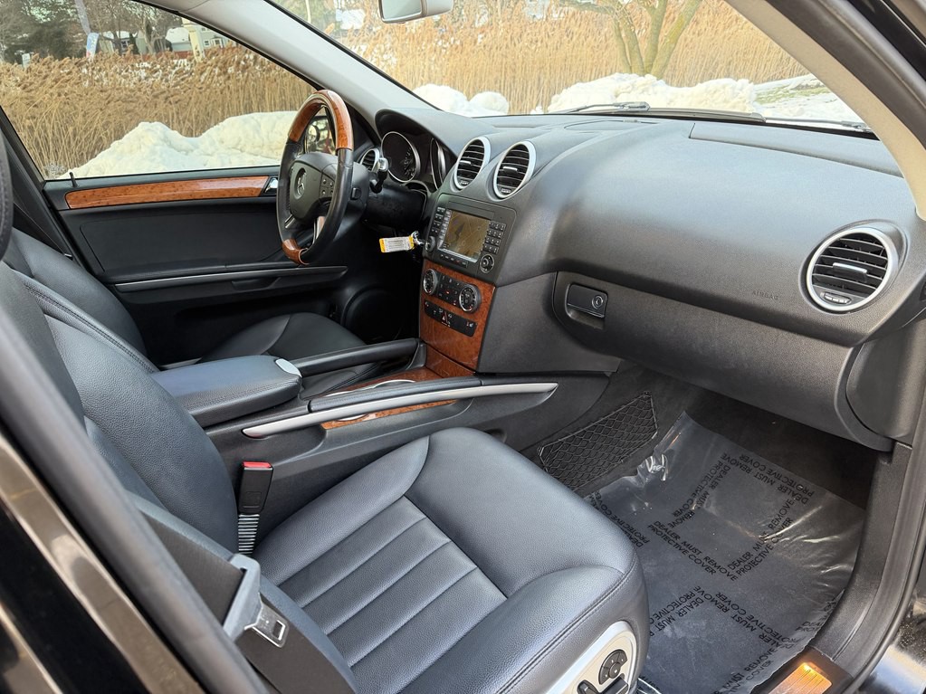 2008 Mercedes-Benz M-Class Image 23