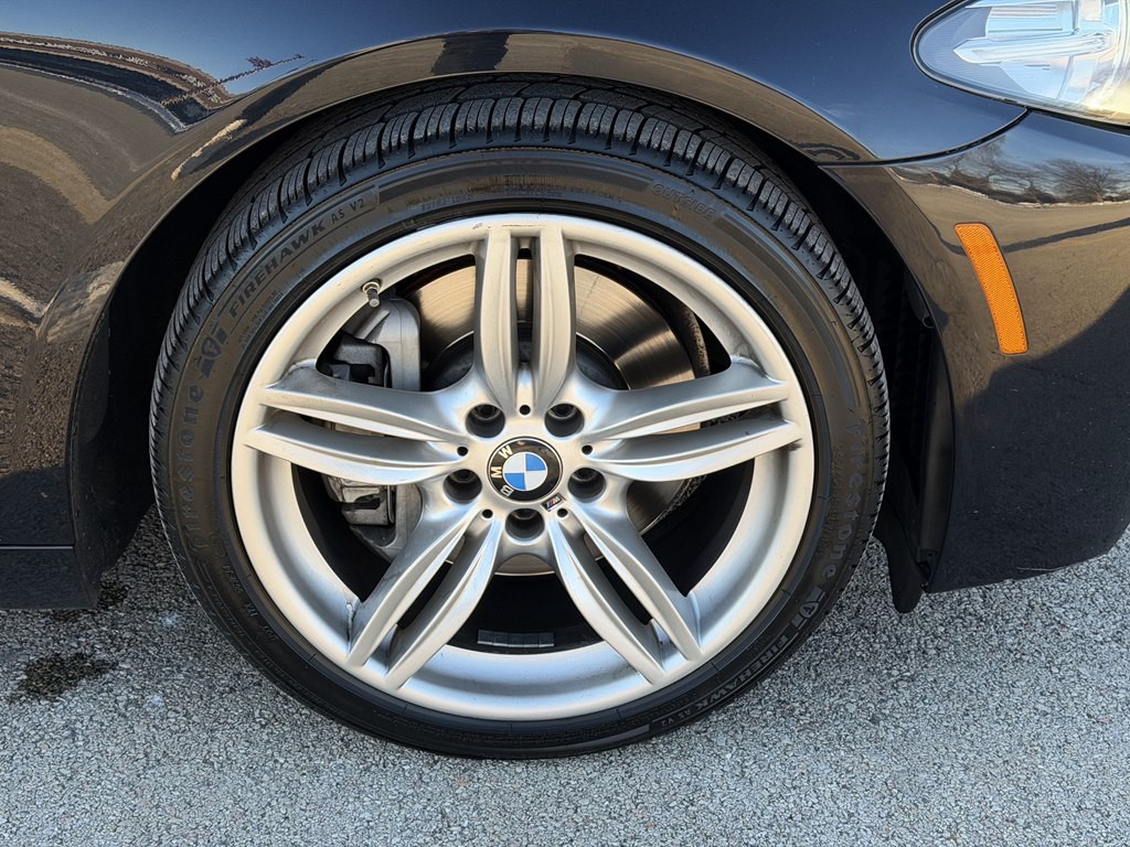 2016 BMW 5 Series Image 16