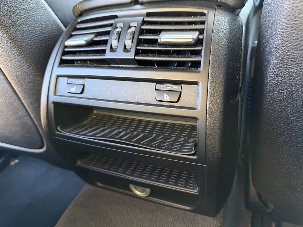 2016 BMW 5 Series Image 49