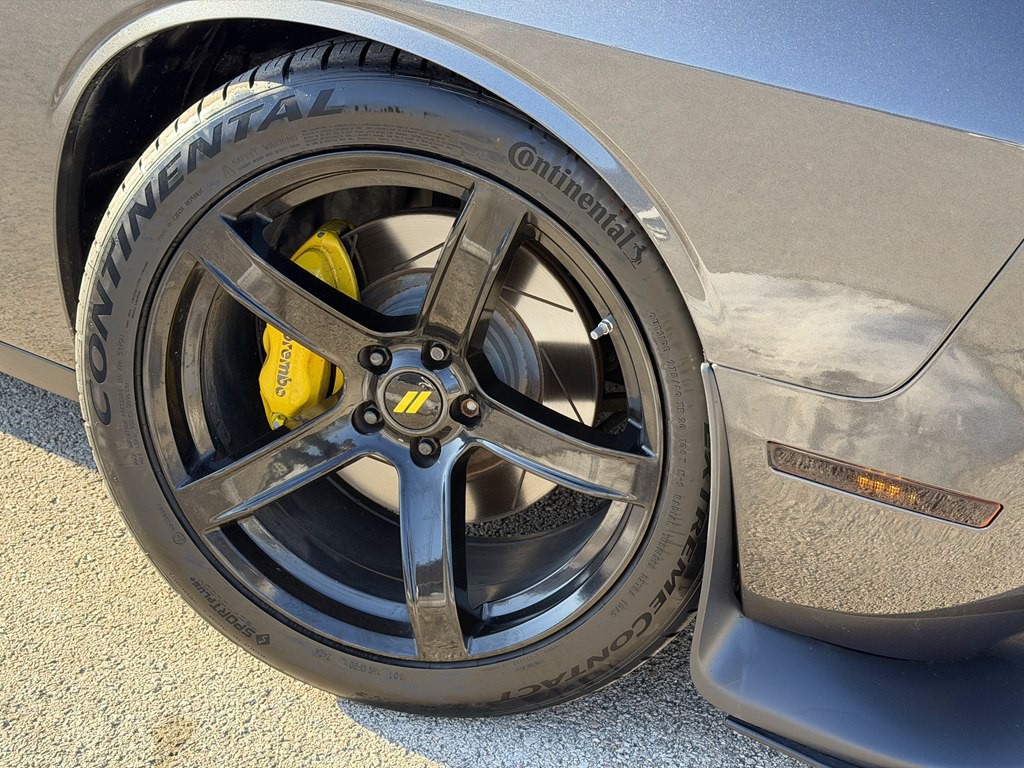 2019 Dodge Challenger Image 5