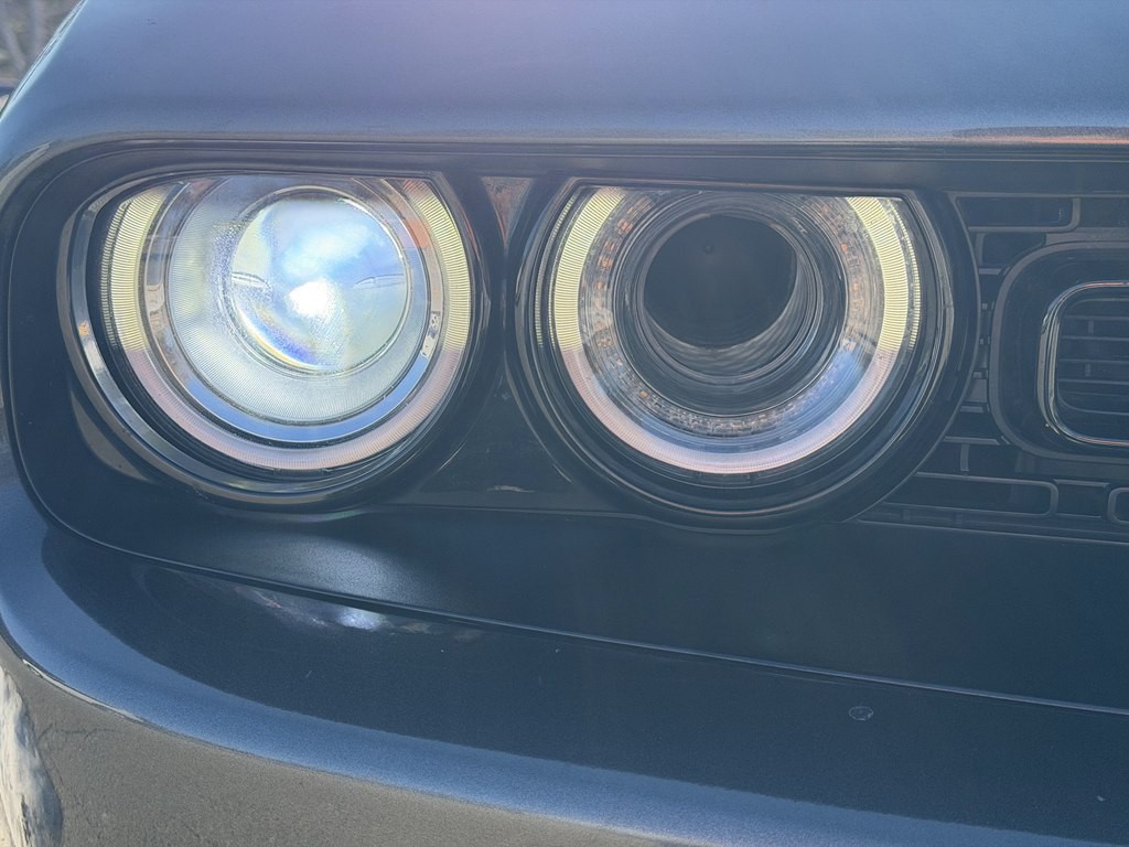 2019 Dodge Challenger Image 16