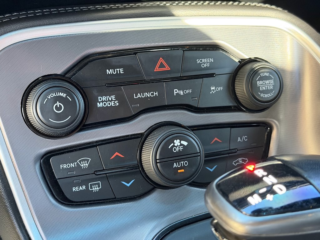 2019 Dodge Challenger Image 32