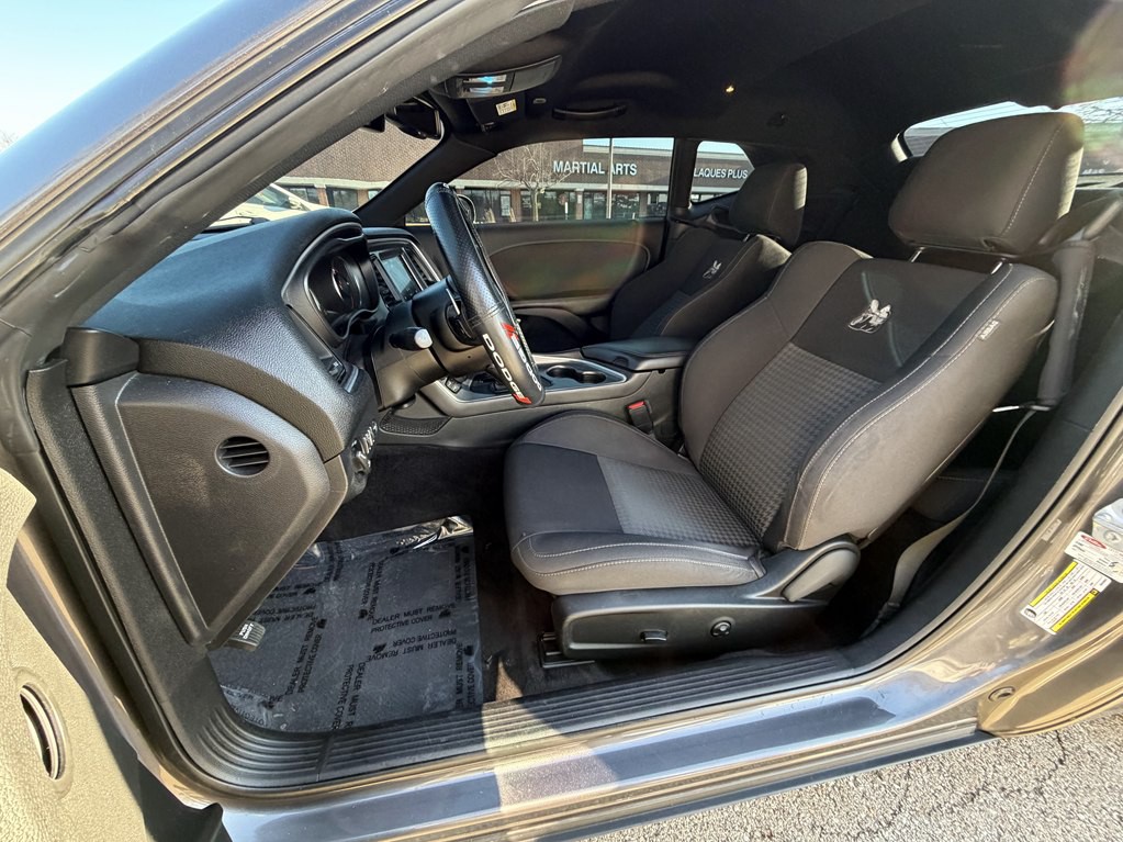 2019 Dodge Challenger Image 47