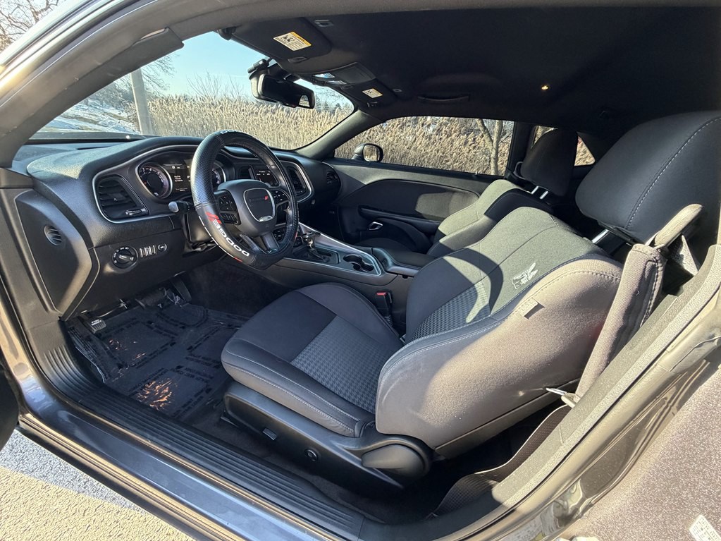 2019 Dodge Challenger Image 64