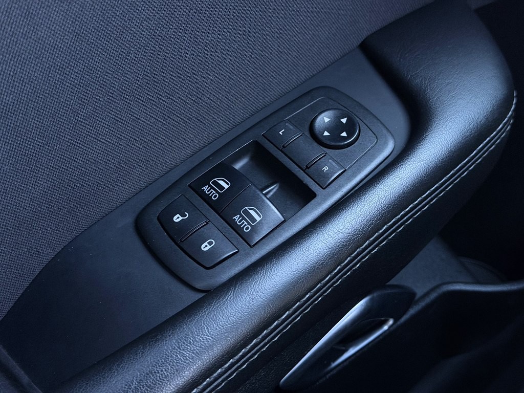 2019 Dodge Challenger Image 45
