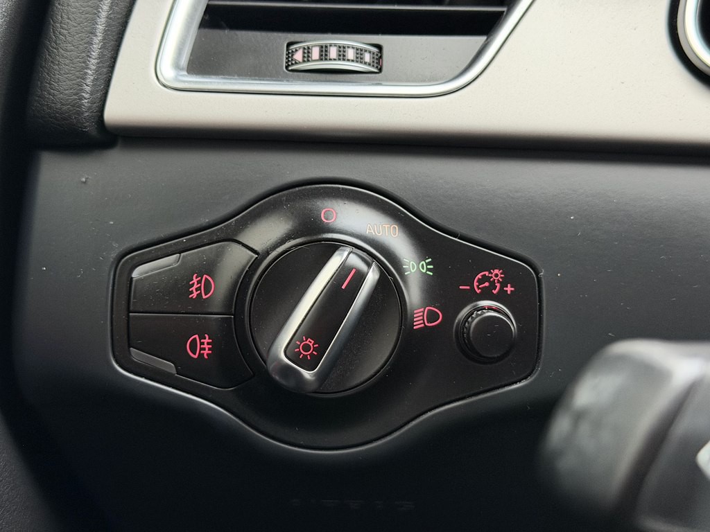 2013 Audi S5 Image 32