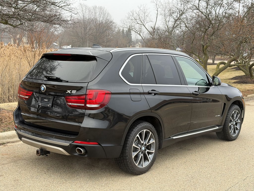 2015 BMW X5 Image 2