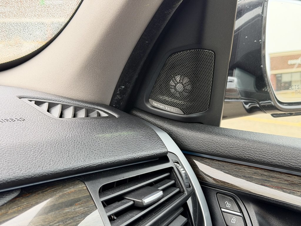 2015 BMW X5 Image 25