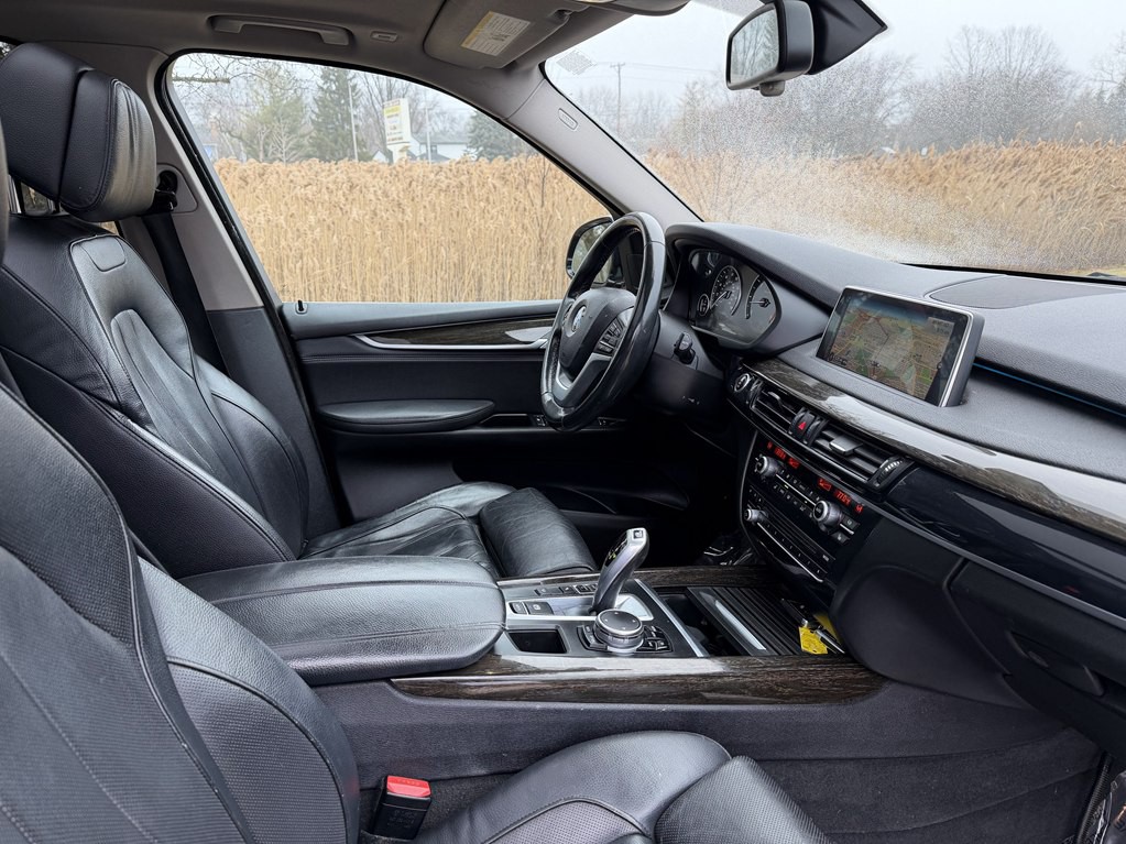2015 BMW X5 Image 30