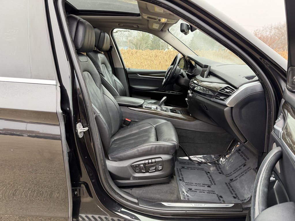 2015 BMW X5 Image 33