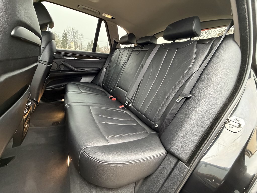 2015 BMW X5 Image 48