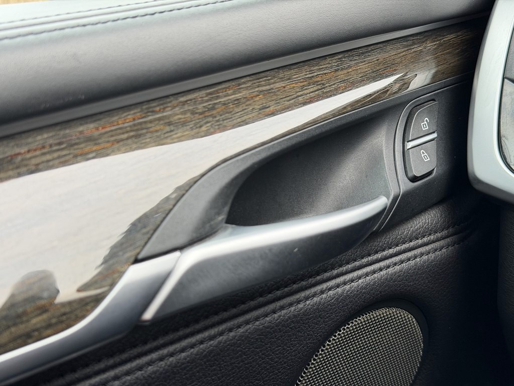 2015 BMW X5 Image 14